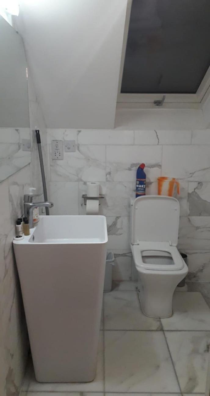 Hotel 371 Cranbrook Rd Ig2 Ilford Zewnętrze zdjęcie